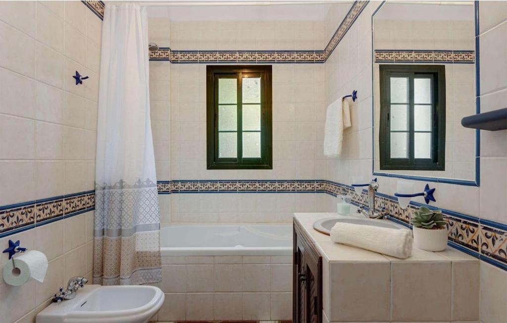 Cortijo Los Madronos Villa Фригиляна Екстериор снимка